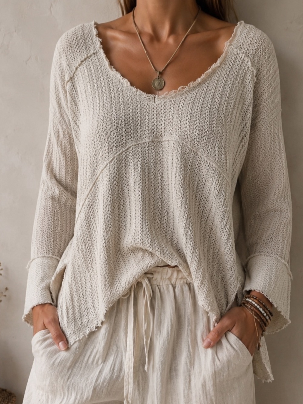 ANAMA RAW EDGE OVERSIZED SWEATER FREE PEOPLE STYLE CREAM SIZE MEDIUM